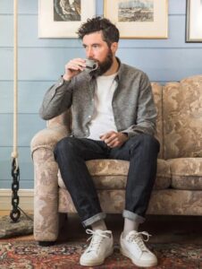 Leia mais sobre o artigo Conforto acima de tudo: calçados masculinos ideais para o dia a dia