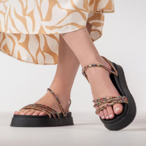 Leia mais sobre o artigo Brilho e Conforto: Descubra os Calçados Perfeitos da Difranca para o Carnaval 2025!